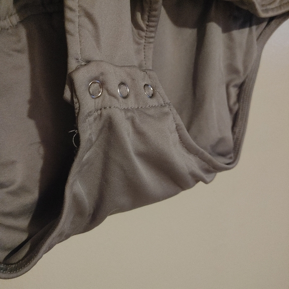 I&B Bodysuit Silver Sequin  Size M - Picture 8 of 13